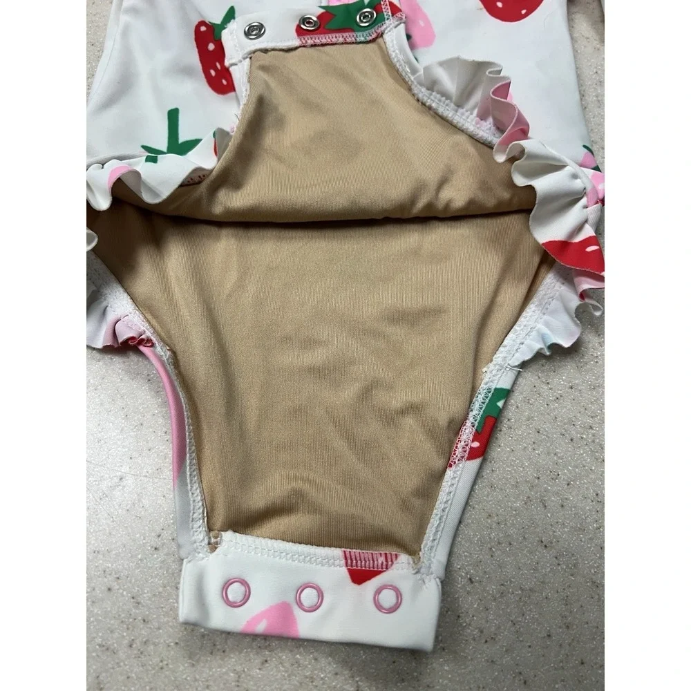 Old Navy‎ Girls Printed Zip-Front Strawberry Swimsuit Swimming Suit 6/12m